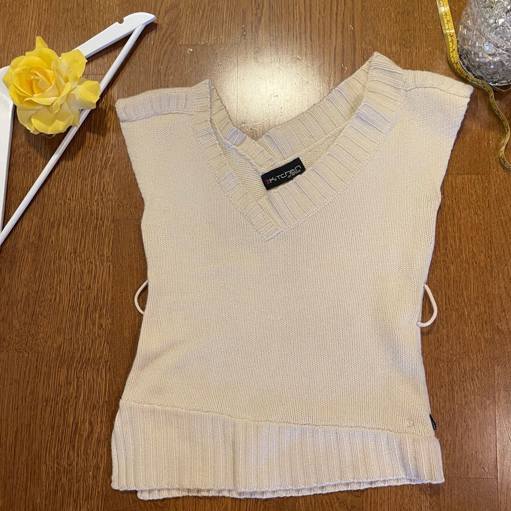 Asymmetrical Lambswool sweater vest by Kitchen Orange